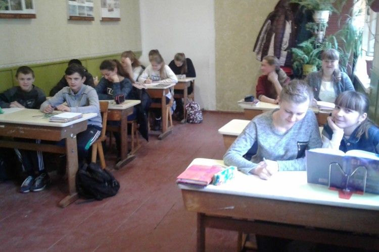  На Любешівщині учні «приміряли на себе» професії