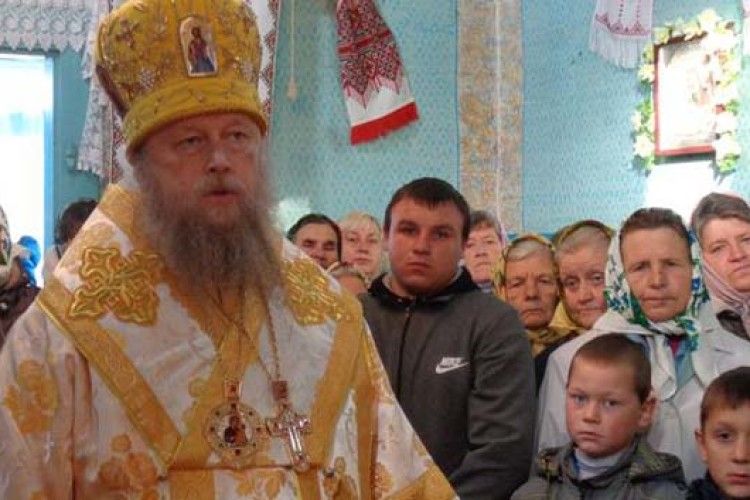 У древній церкві освятили престол