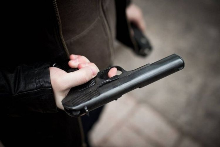 У Ратнівському районі затримали грабіжника з іграшковим пістолетом