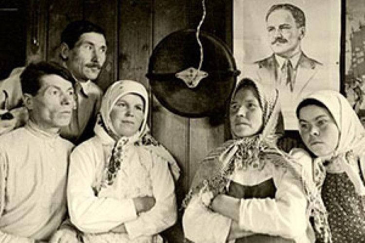 НЕЗВИЧАЙНЕ ОСВІДЧЕННЯ В ЛЮБОВІ