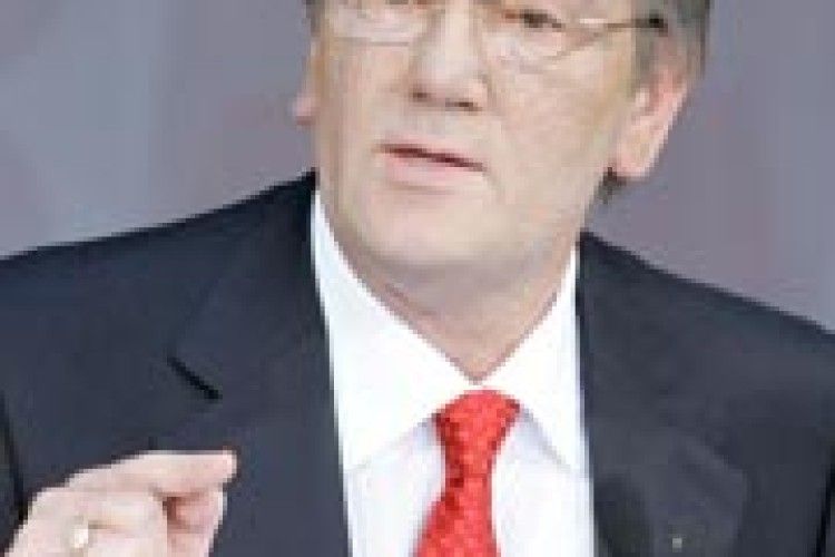 ВІДПОВІДАЛЬНІСТЬ ЖУРНАЛІСТІВ І ВІДПОВІДАЛЬНІСТЬ ВЛАДИ