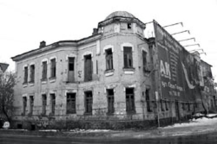 У ЛУЦЬКУ БУДЕ БУДИНОК-ДВІЙНИК