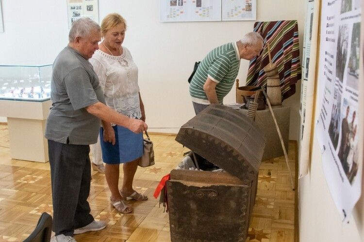 У Волинському музеї відкрили виставку, присвячену виселеним із Холмщини українцям 