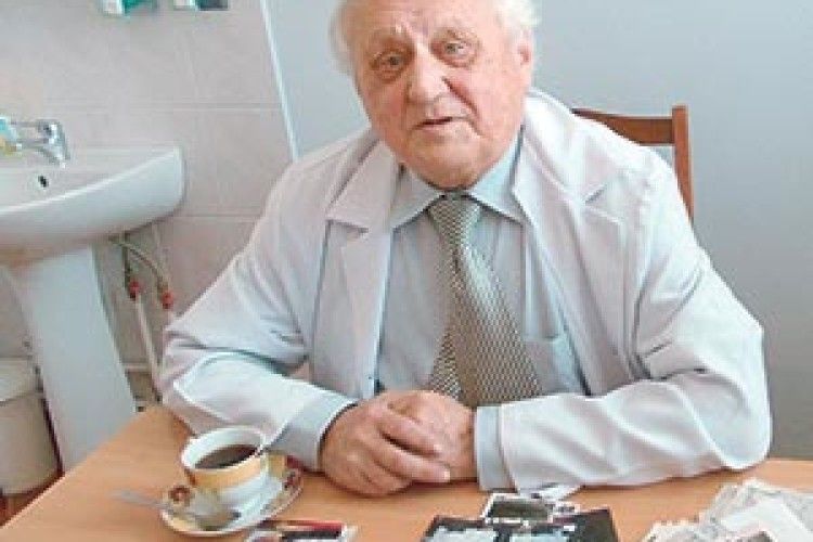 МЕДОГЛЯД  З ВІРШОВАНИМ БЛАГОСЛОВЕННЯМ