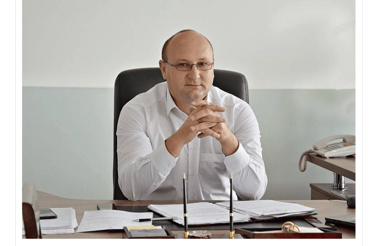 Голова громади на Волині через суд покарав брехливу «активістку» з соцмереж