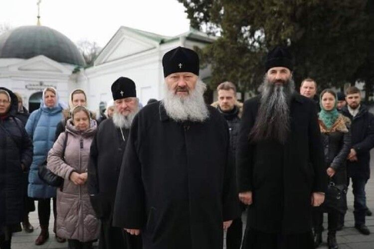 Монахи УПЦ МП відмовилися покинути Києво-Печерську лавру