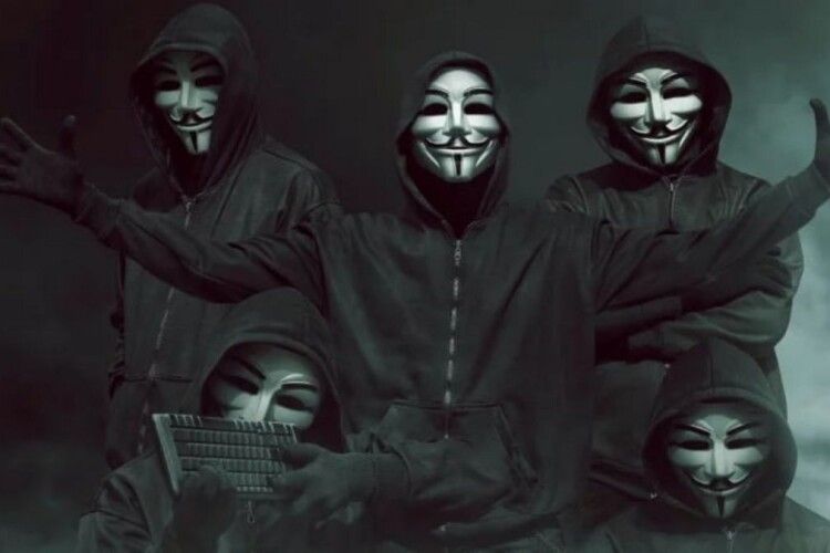 Хакери Anonymous зламали найбільший банк росії 