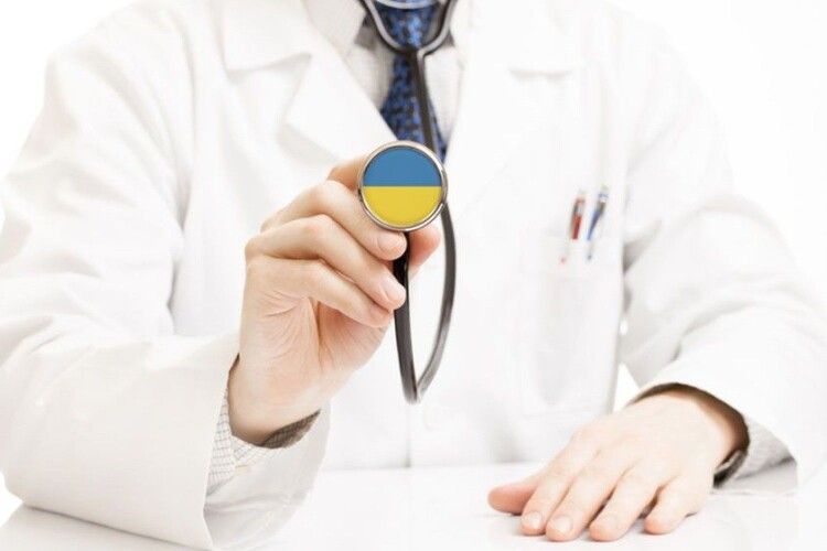 На Волині медиків, які планують працювати в селі, забезпечать житлом