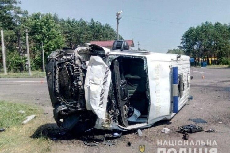 Моторошне ДТП на Маневицькому перехресті: не приходячи до тями у районній лікарні померла 42-річна жінка