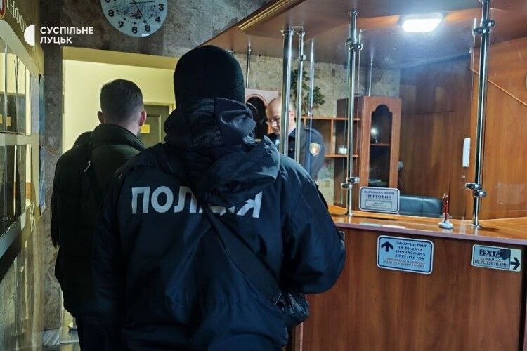 Повідомили про «замінування» Луцької міськради