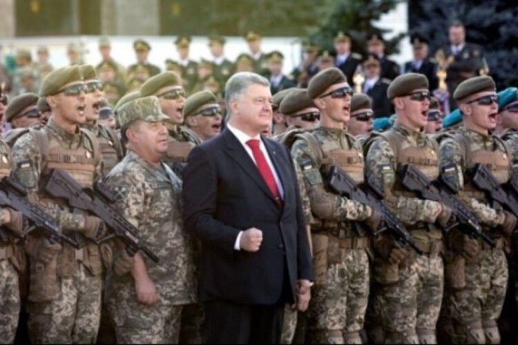 Порошенко очолив рейтинг «ідеального лідера для України» серед сучасників, – опитування Fama