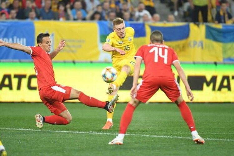 Сербська преса назвала нищівну поразку своєї збірної у Львові «футбольним Чорнобилем»