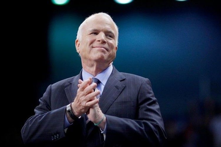 У Луцьку не буде вулиці Сенатора Маккейна?