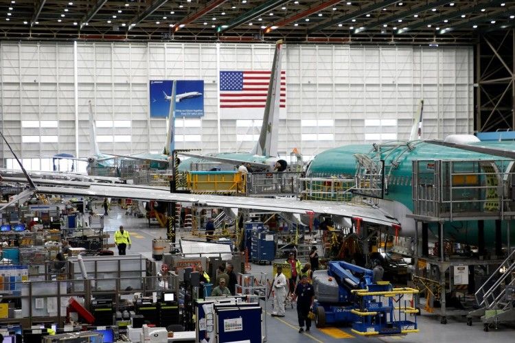 Авіаконцерн Boeing скорочує виробництво літаків 737 Max
