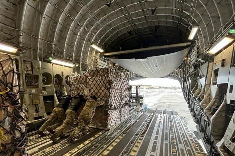 США оголосили новий пакет військової допомоги Україні на 150 млн доларів, а Данія – на 520 мільйонів!