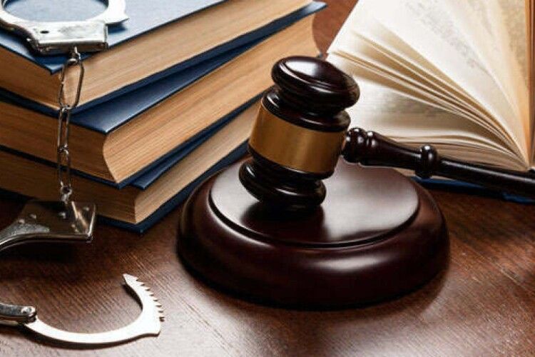 Судитимуть волинян, які робили з ухилянтів багатодітних батьків