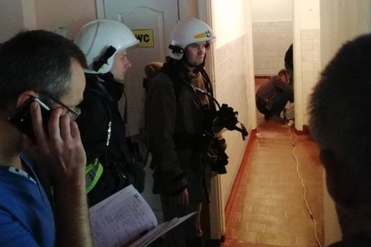 В школі у Павлограді розпилили невідому речовину – евакуйовано 680 осіб