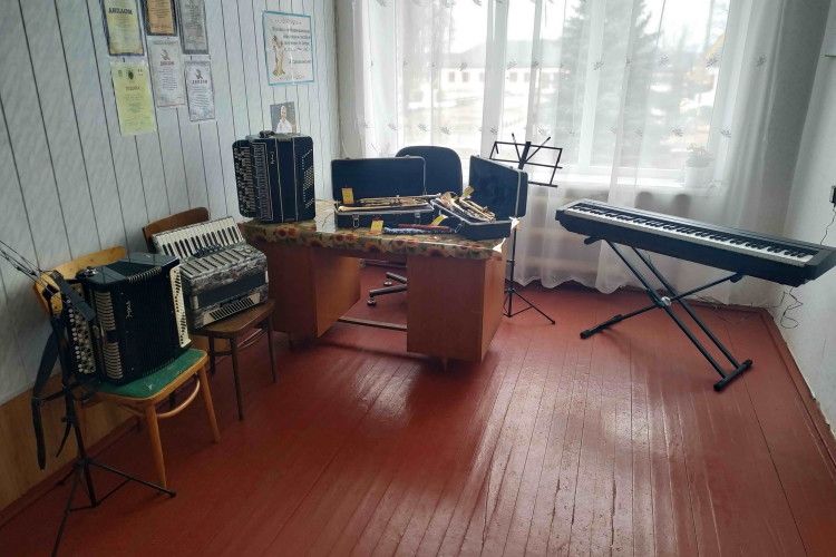 Прилісненська «Школа мистецтв» поповнила мистецький арсенал
