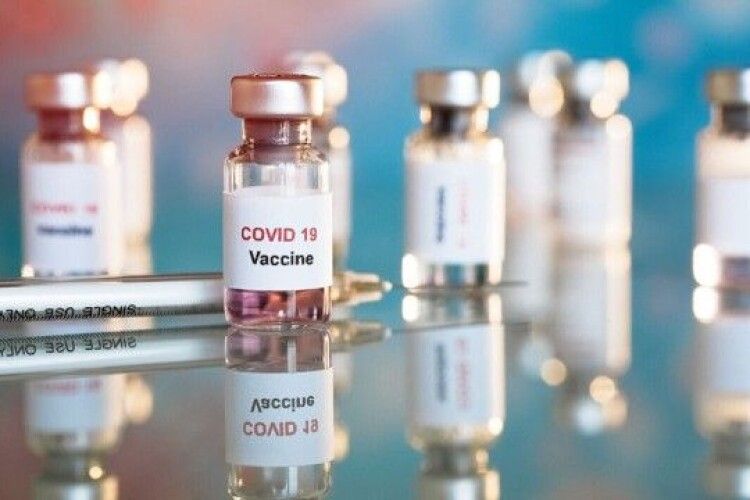 Сьогодні в Україні починається процес вакцинації проти COVID-19