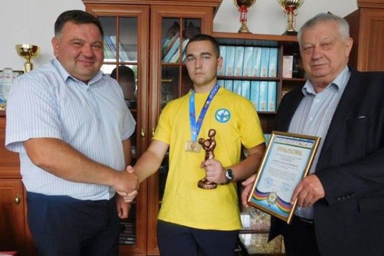 Чемпіонське золото у Мілані здобув волинський силач