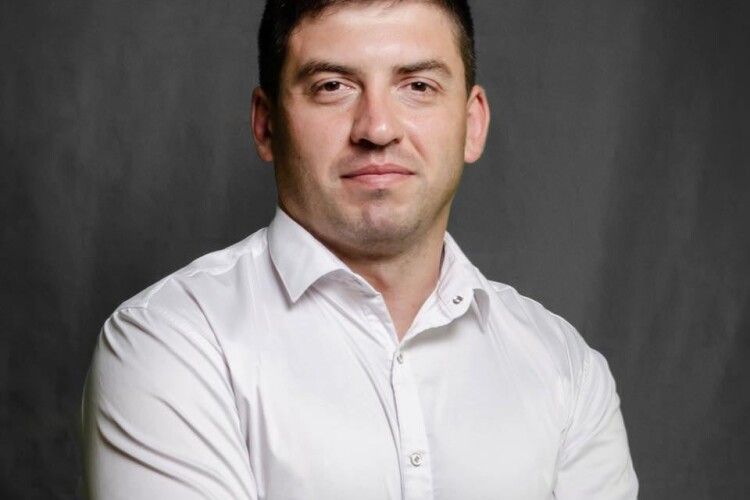 Кандидат від «ЄС» лідирує на виборах Липовецького міського голови