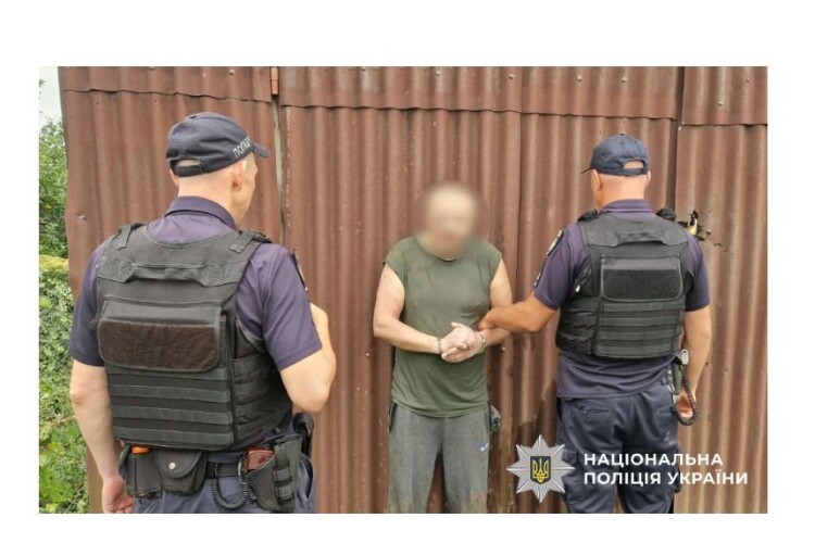 Українець 11 днів переховувався в лісі після стрілянини по поліцейських
