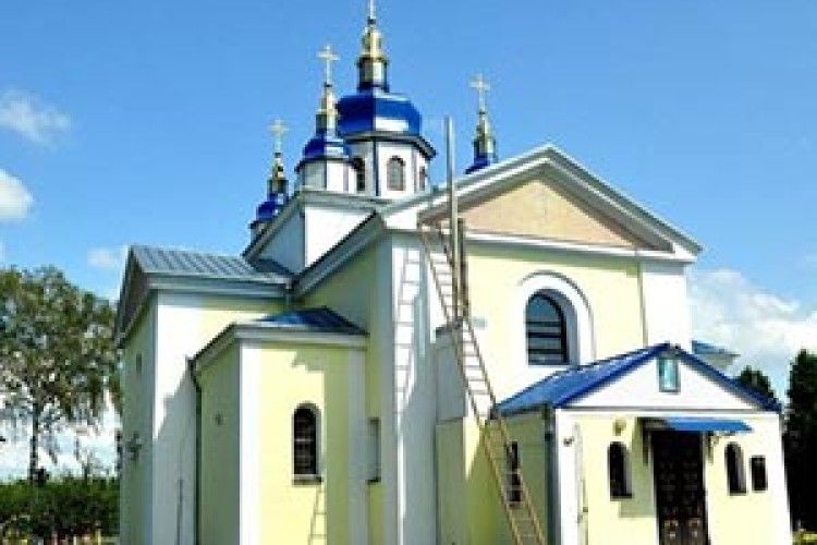 МАЯКІВСЬКІ СЕЛЯНИ СВОЮ ЦЕРКВУ ВІДСТОЯЛИ АЖ У ВАРШАВІ
