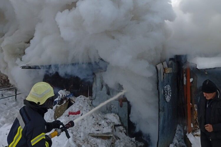На Волині за добу рятувальники гасили 6 пожеж 