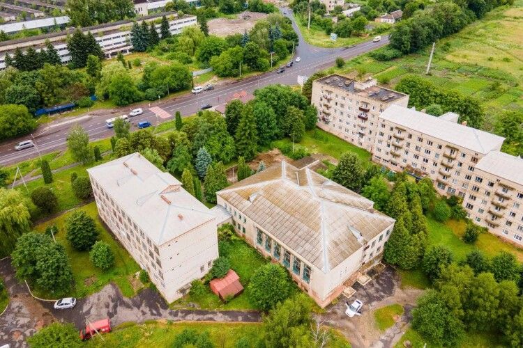 Пустує колишнє ПТУ: у Нововолинську шукають навчальний заклад, який хоче переїхати