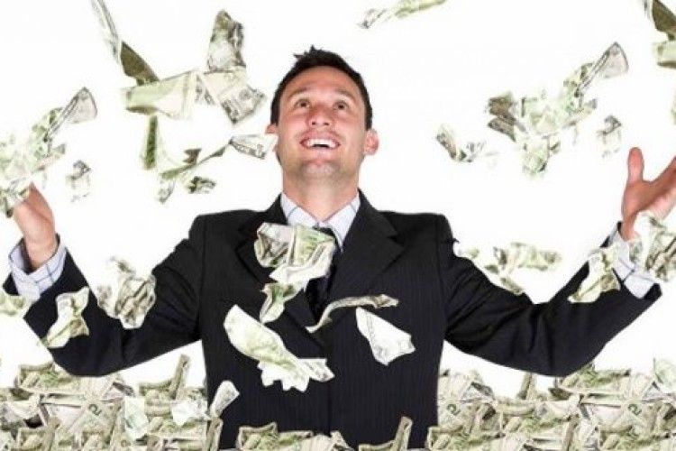 Майже дві тисячі волинян вже відзвітувалися про отримані торік доходи