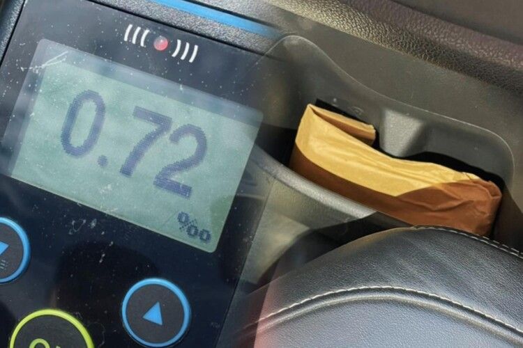 На Волині п'яний керманич намагався «домовитися» з поліцією