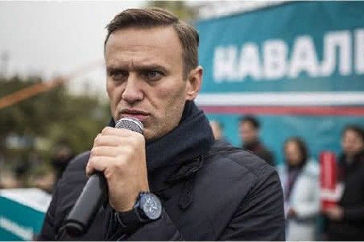 Російський опозиціонер Навальний записав «президентське» новорічне звернення (Відео)