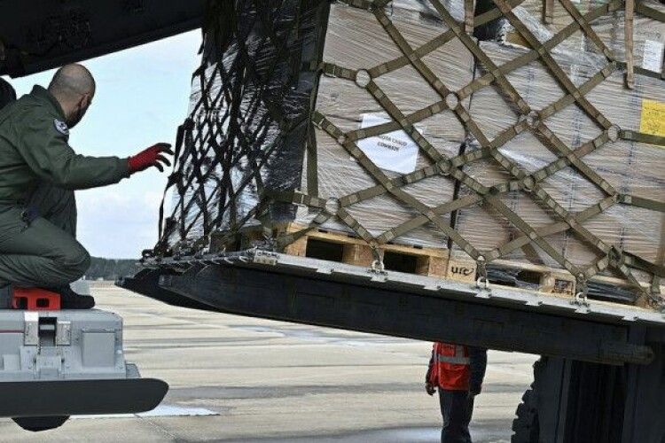 Після посольства України та збройової компанії: в Іспанії знайшли третій підозрілий конверт