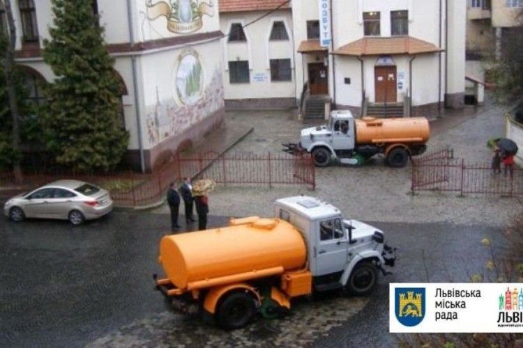 У Львові без води залишилися близько 50 тис. осіб