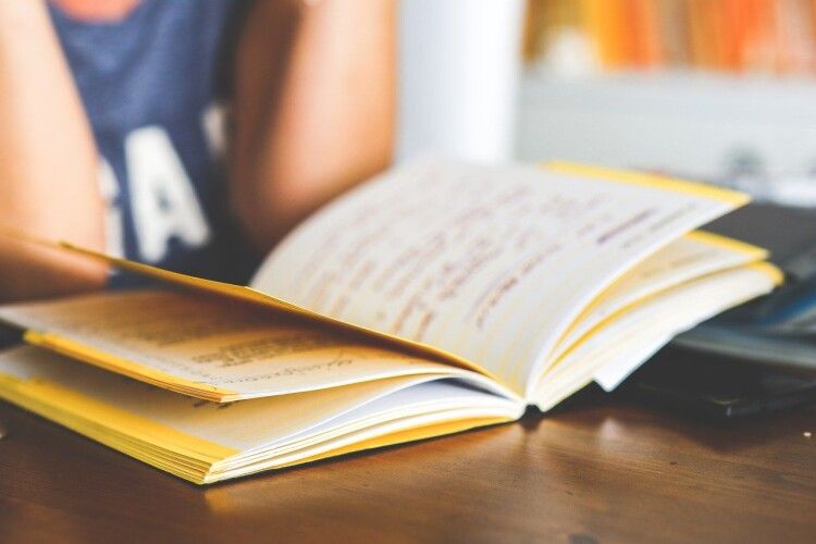  57% українців не прочитали жодної книги за 2019 рік – опитування