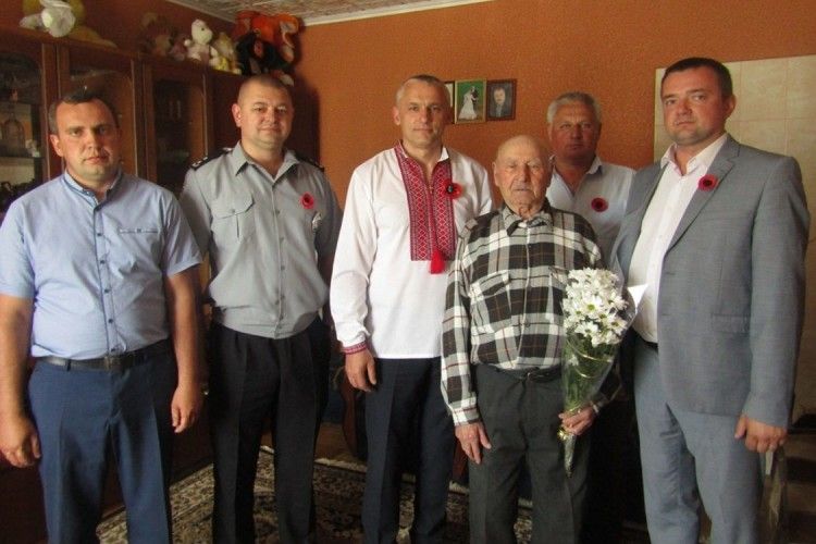 На Ратнівщині лише чотири учасники страшної війни