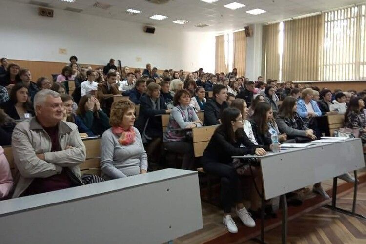 18 команд математиків змагалися у Луцьку