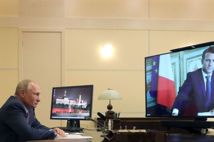 Макрон зателефонував Путіну і зажадав негайного припинення військових операцій: подробиці розмови