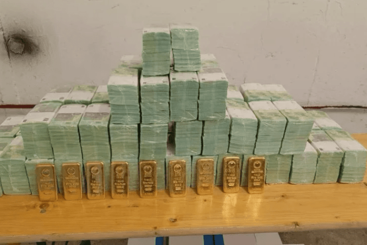 Мільйони «Ощадбанку» в обмін на нафту: Угорщина висунула ультиматум Україні