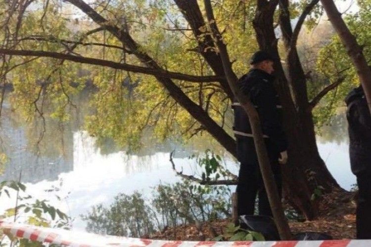 Психіатрична експертиза визнала неосудною жінку, яка в жовтні втопила у Києві 5-річного сина та 6-річну доньку