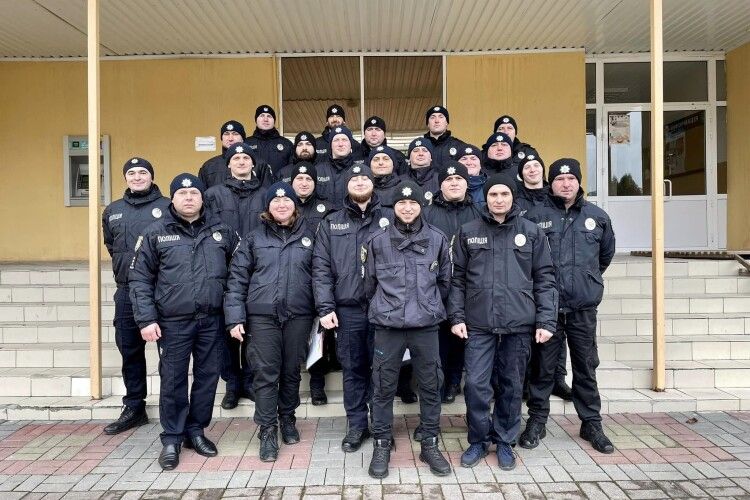 На Волині з’явились перші поліцейські офіцерки громад 