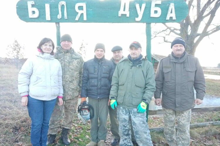 В нацпарку на Волині провели благоустрій на популярному пункті «Біля дуба»