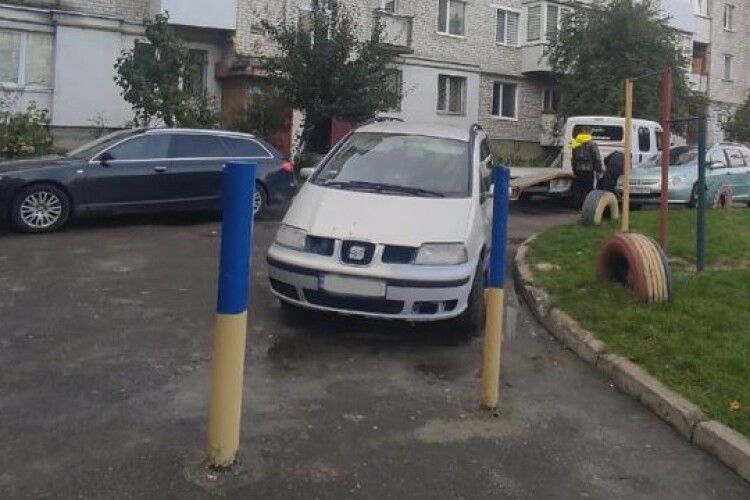 На Волині спіймали чоловіка, який вкрав з чужого гаража автомобіль (Фото) 