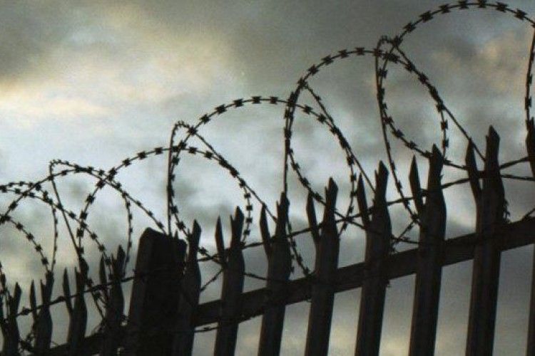 У М'янмі двох журналістів Reuters посадили на сім років