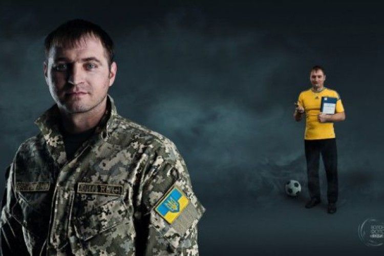 Фотографи показали дві сторони життя бійців АТО 