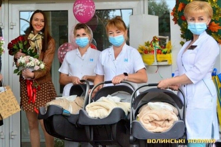 У Луцьку уперше в історії перинатального центру народилася трійня дівчаток (Фото)