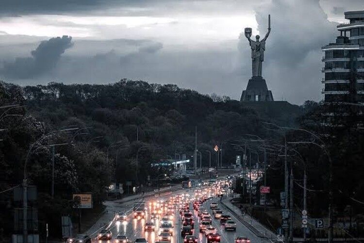 Скільки українців – за продовження війни, якщо РФ битиме по енергетиці 