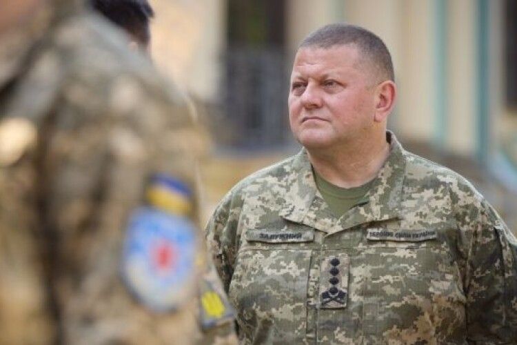 Зростайте в любові до України і вірте в нашу перемогу: Залужний звернувся до дітей у День знань