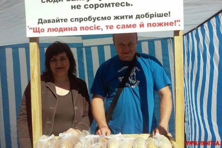 Лучани надихнули вінничанина на добру справу - роздає пенсіонерам безкоштовний хліб