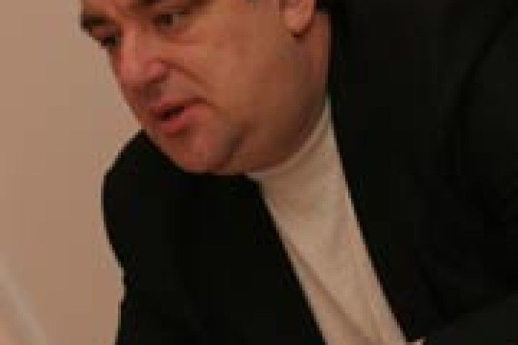 ШУКАТИ ПОРОЗУМІННЯ, А НЕ ДЕМОНСТРУВАТИ НЕТЕРПИМІСТЬ